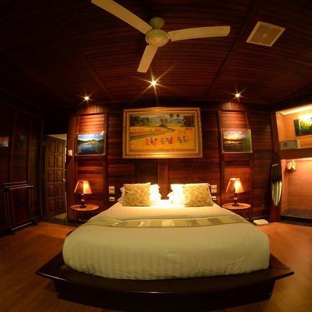 Highland Resort & Nature Tours Tomohon Extérieur photo