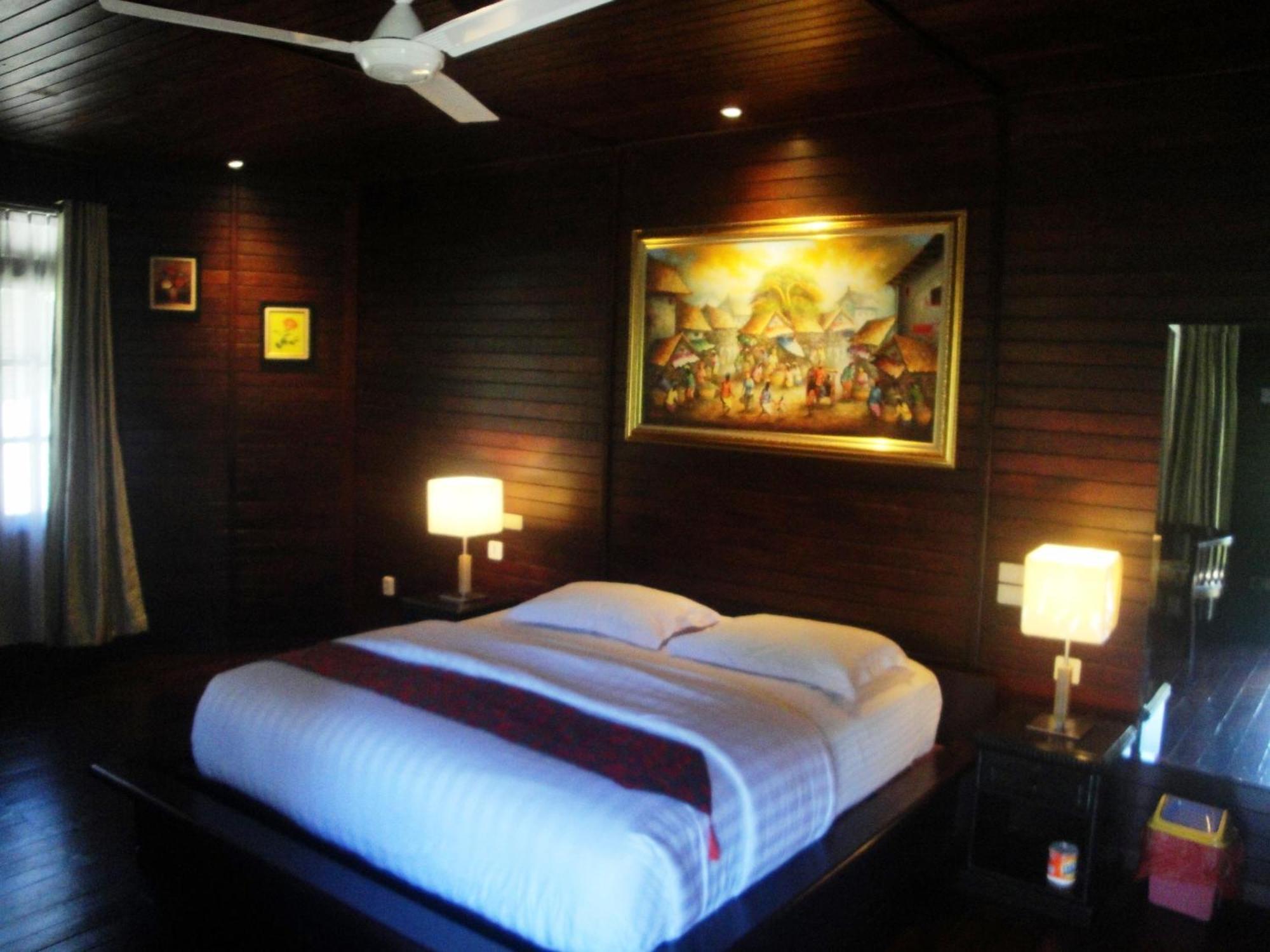 Highland Resort & Nature Tours Tomohon Chambre photo