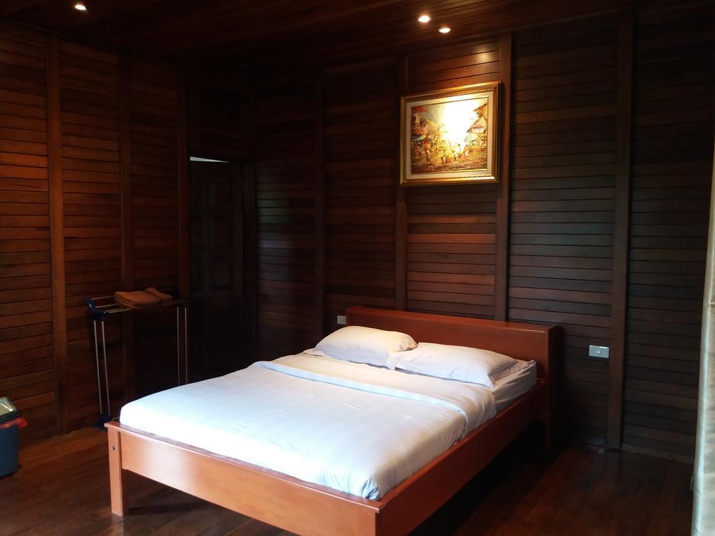 Highland Resort & Nature Tours Tomohon Extérieur photo