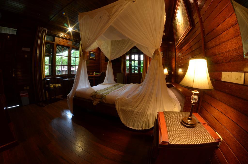 Highland Resort & Nature Tours Tomohon Extérieur photo