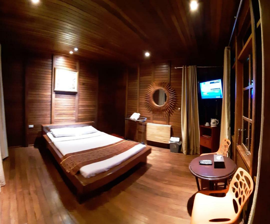 Highland Resort & Nature Tours Tomohon Extérieur photo
